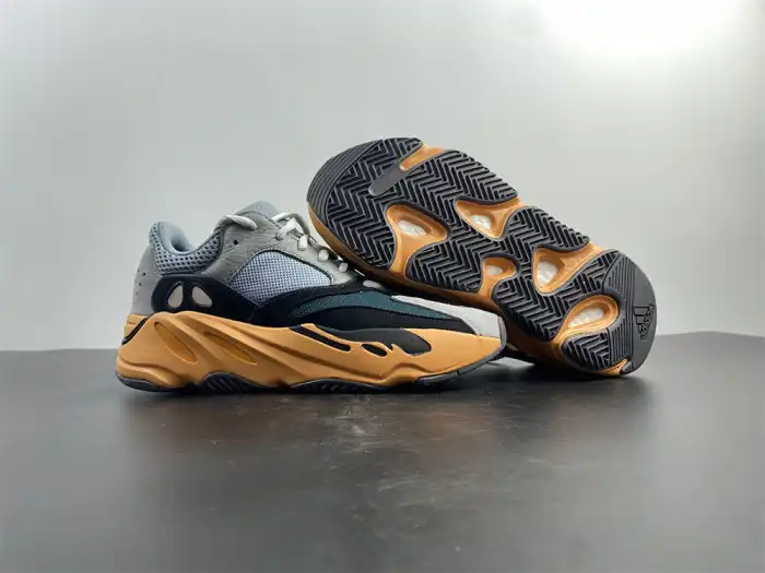 Rep Kickmax Adidas Yeezy Boost 700 V2 Sun GW0296 0126