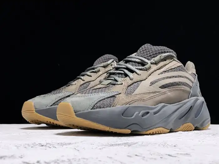 Cheap Kickmax Adidas Yeezy Boost 700 v2 Geode EG6860 0127