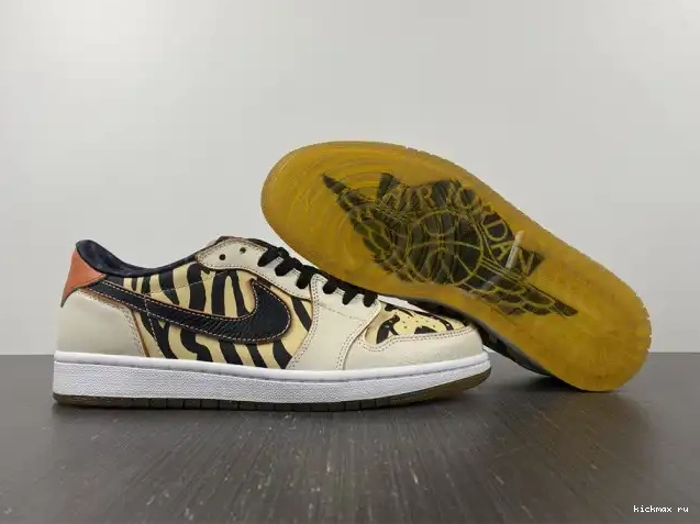 Cheap Kickmax DH6932-100 of the Year Low Air Jordan Tiger OG 1 0317